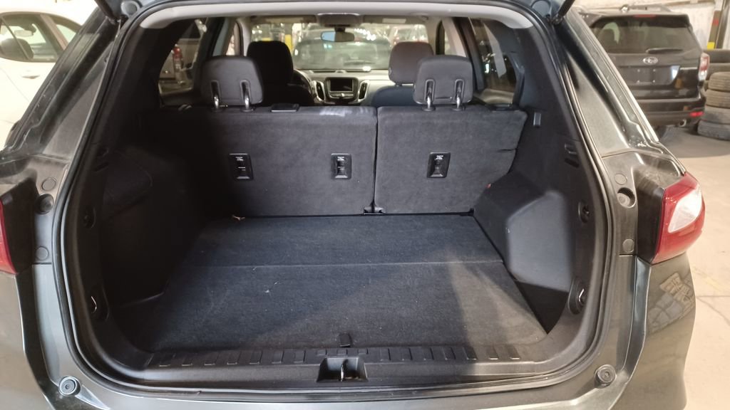 Used 2019 Chevrolet Equinox LS image 7