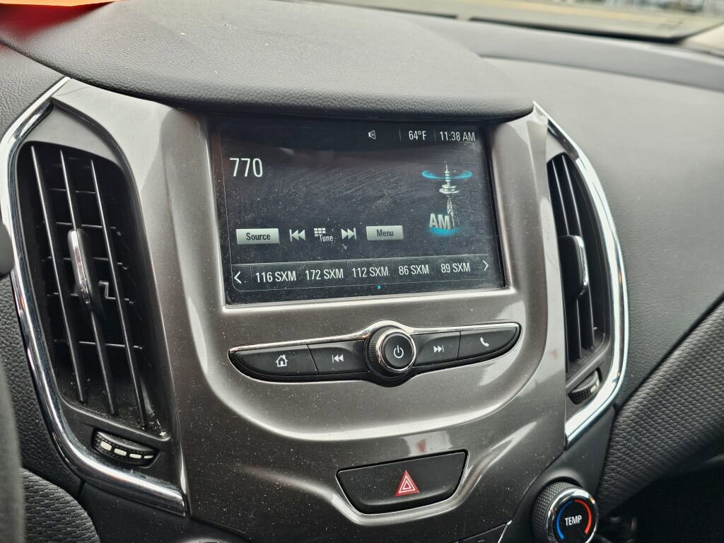 Used 2017 Chevrolet Cruze LT w/ Convenience Package image 33