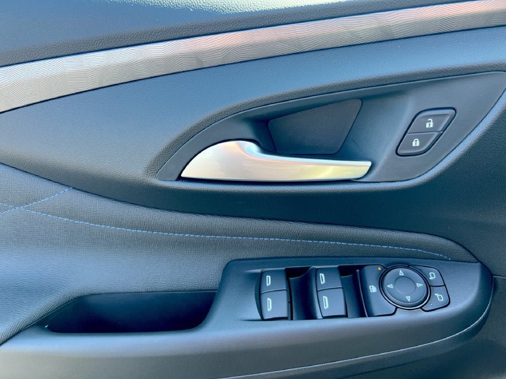 New 2026 Buick Envista Sport Touring w/ Convenience I Package FWD image 20