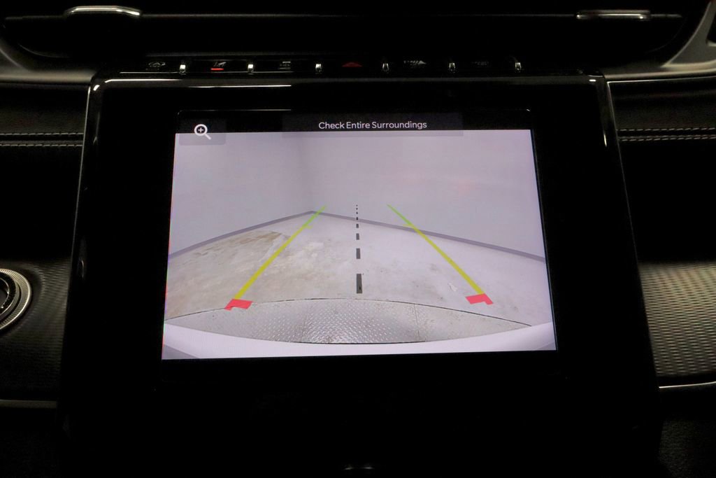 Used 2023 Jeep Grand Cherokee L Laredo AWD/4WD image 2