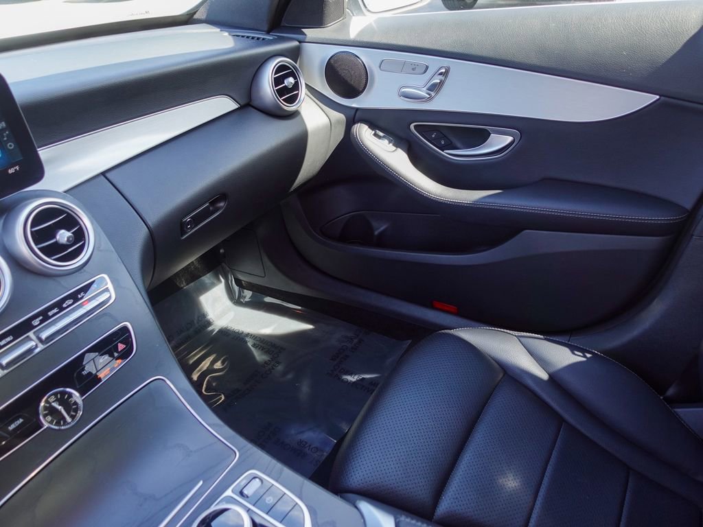 Used 2020 Mercedes-Benz C 300 Sedan image 20