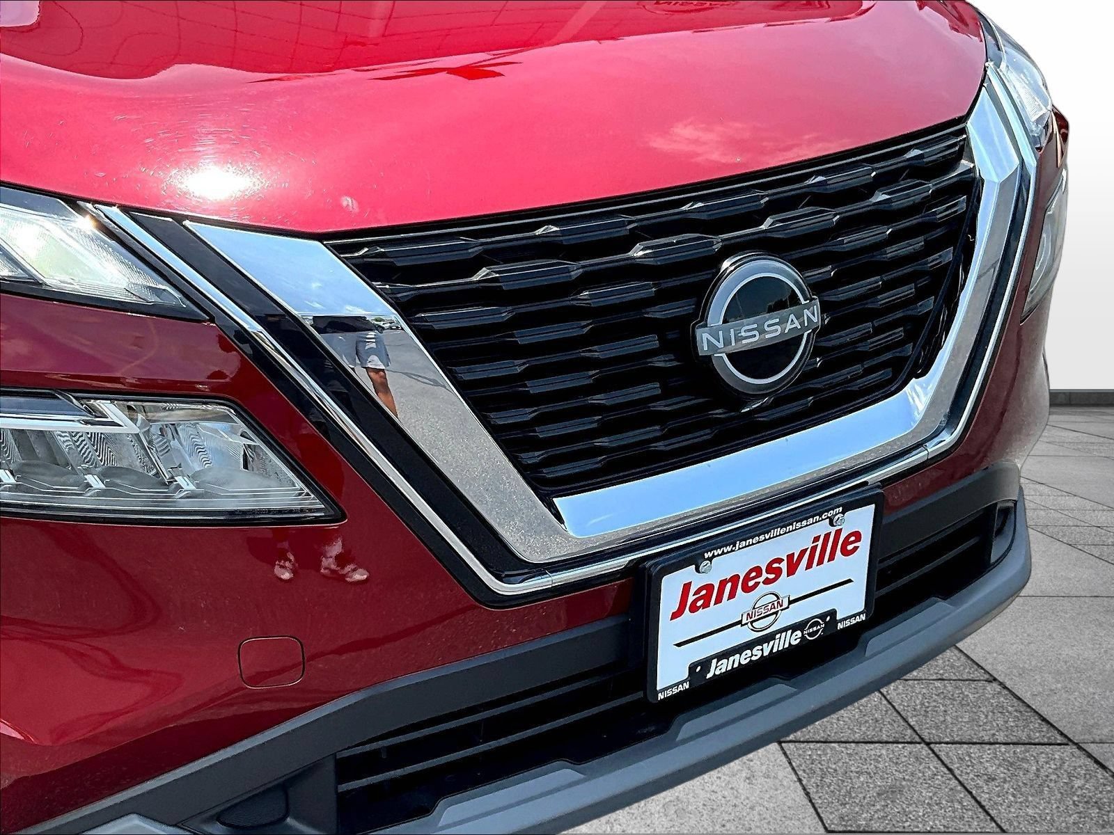 Certified 2023 Nissan Rogue SV AWD/4WD image 34