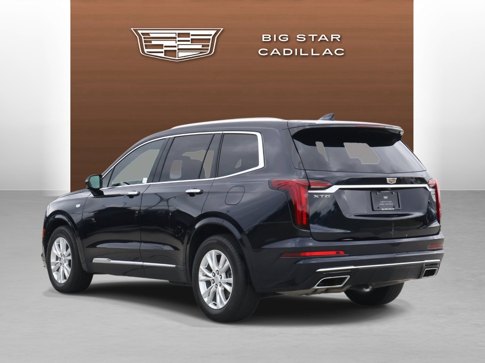 Used 2022 Cadillac XT6 Luxury FWD image 3