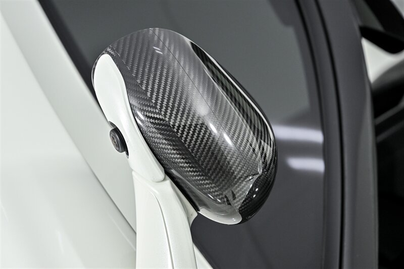 Used 2018 McLaren 720S RWD image 6