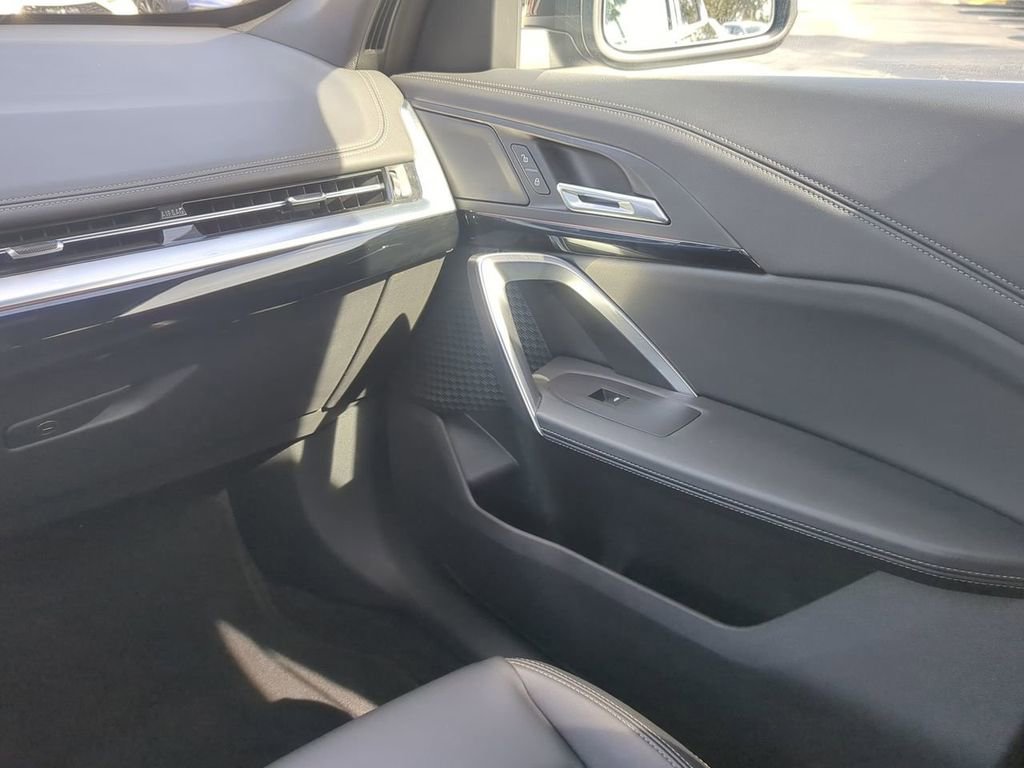 Used 2025 BMW X1 xDrive28i image 20
