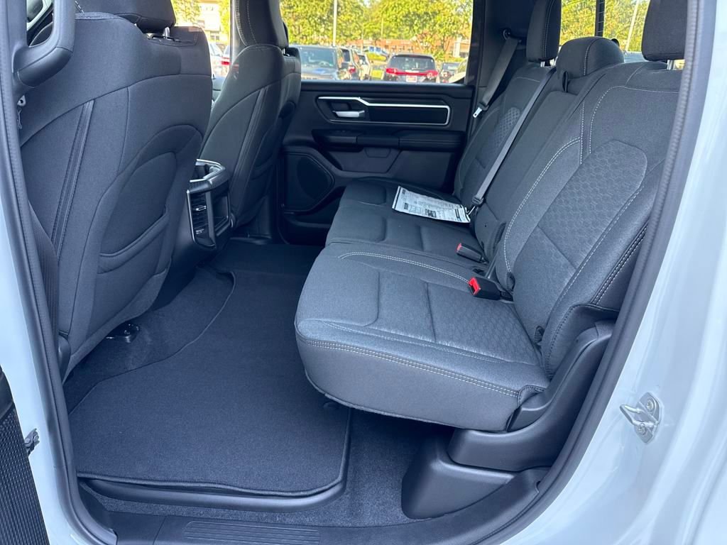 Used 2025 RAM 1500 Big Horn AWD/4WD image 18