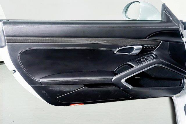 Used 2019 Porsche 911 Carrera 4S AWD/4WD image 32