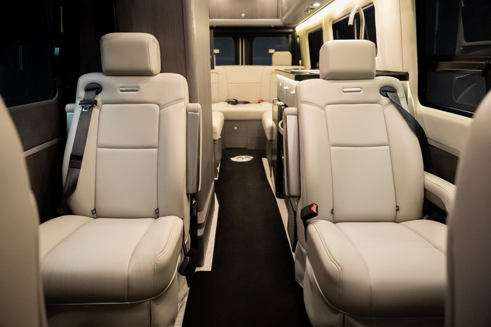 Used 2021 Mercedes-Benz Sprinter 3500 image 65