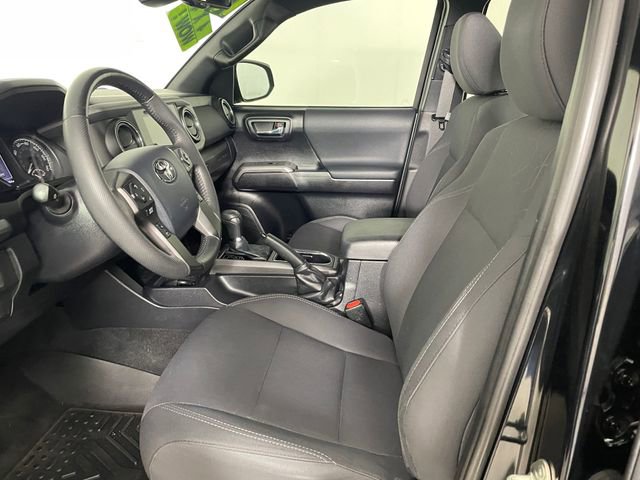 Used 2019 Toyota Tacoma TRD Off-Road RWD image 2