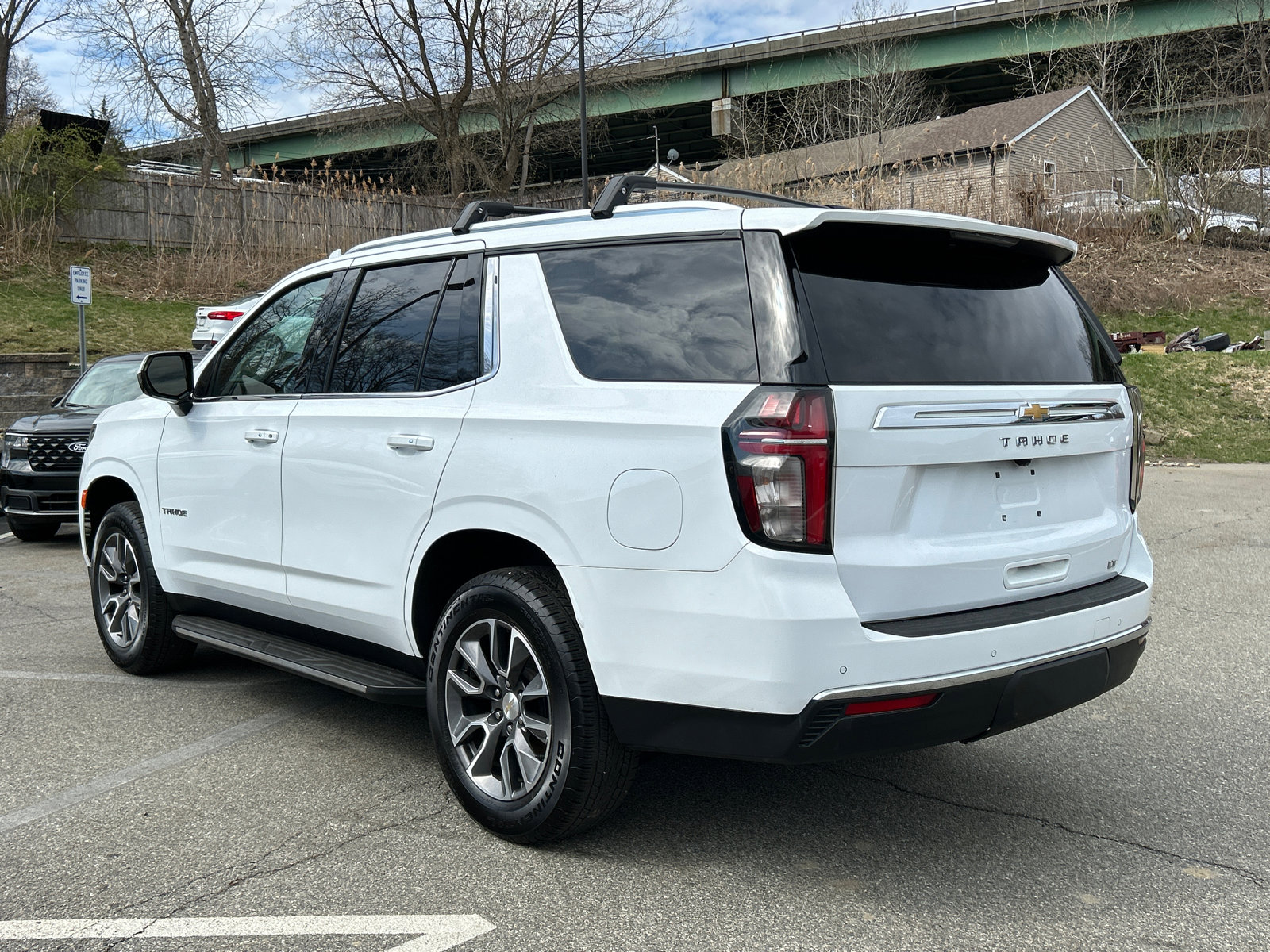 Used 2021 Chevrolet Tahoe LT AWD/4WD image 4