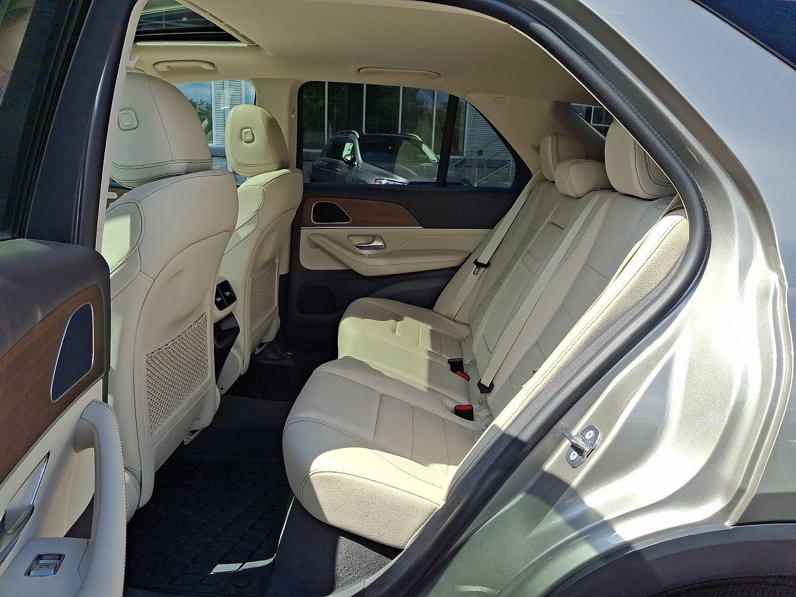 Used 2020 Mercedes-Benz GLE 450 4MATIC image 10