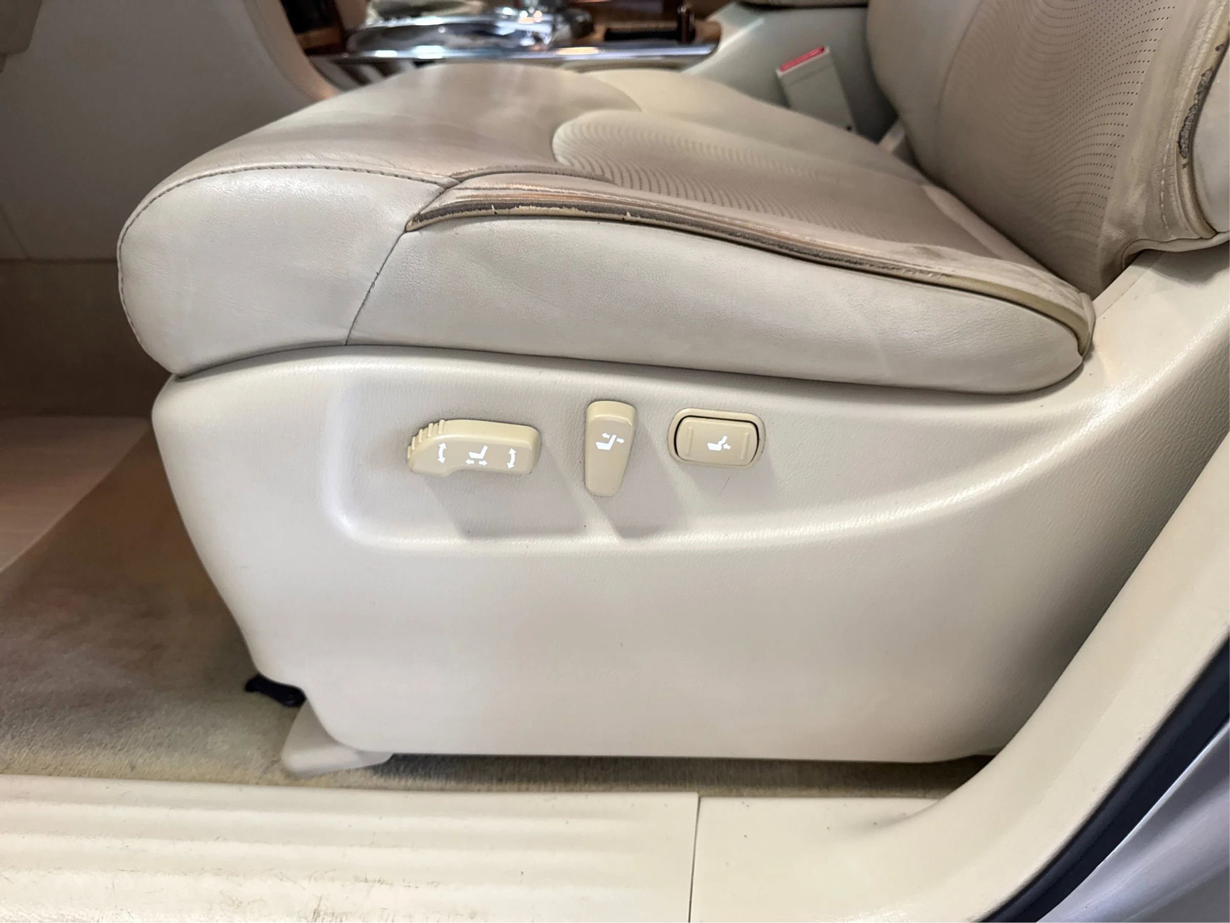 Used 2012 INFINITI QX56 4WD w/ Theater Pkg image 23