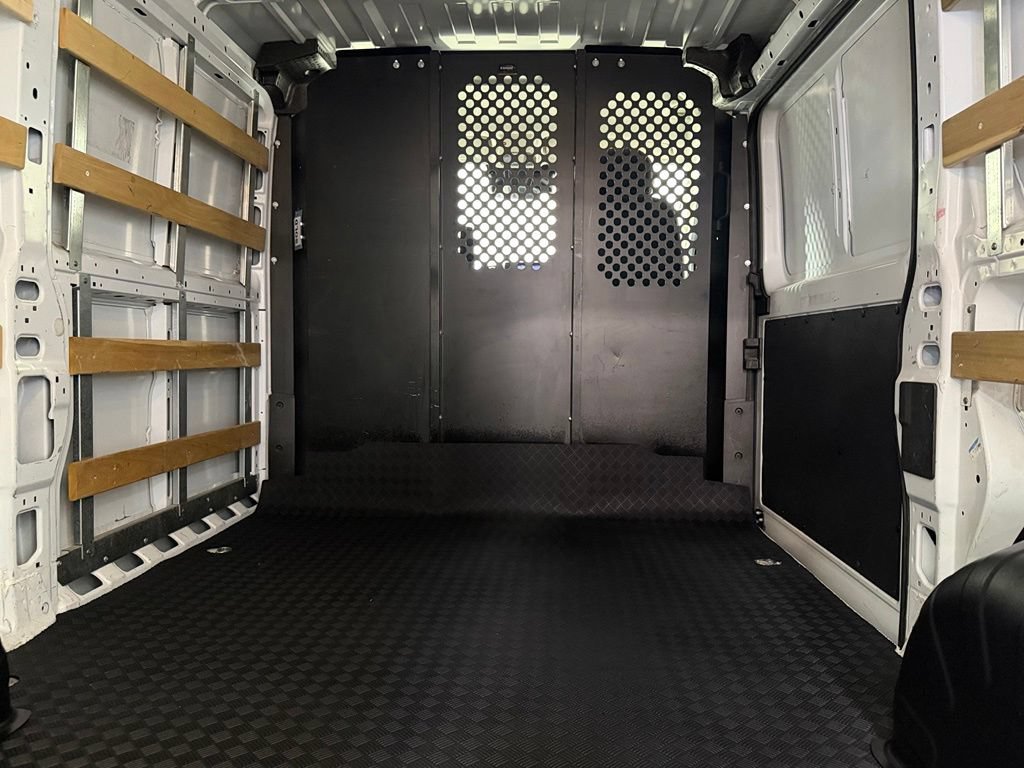 Used 2025 RAM ProMaster 2500 w/ U-Haul Equipment Group FWD image 24