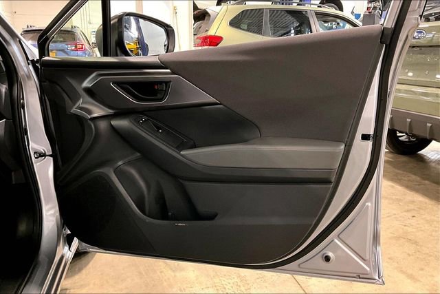 Used 2025 Subaru Impreza 2.0i image 24