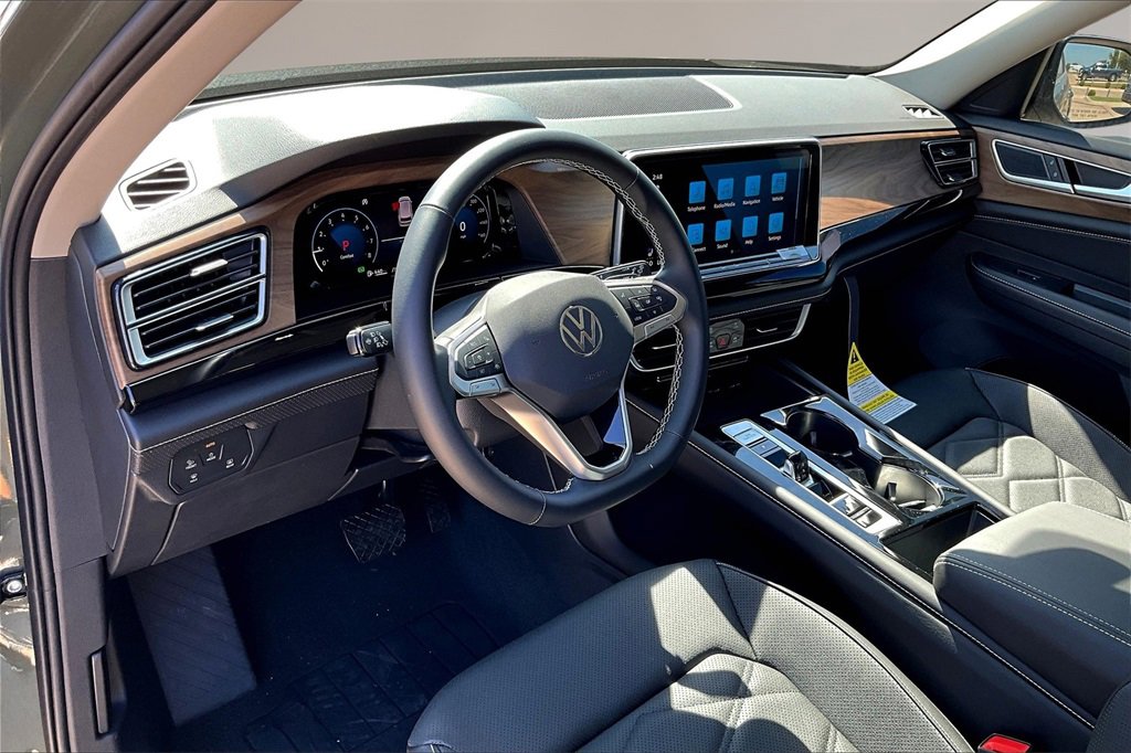 New 2026 Volkswagen Atlas SE image 7