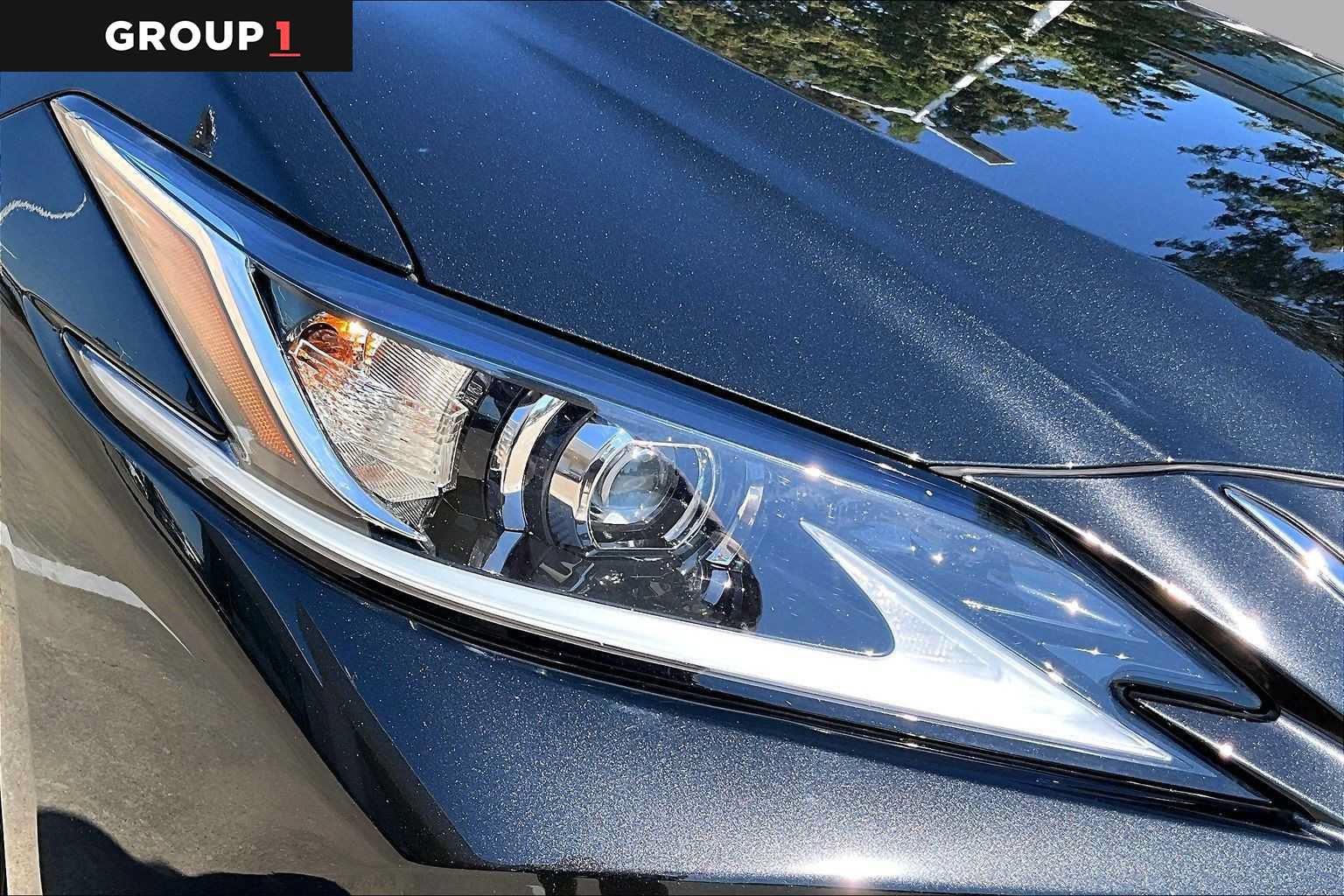 Used 2025 Lexus ES 350 w/ Premium Package FWD image 25