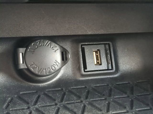 Used 2022 Toyota RAV4 XLE AWD/4WD image 20