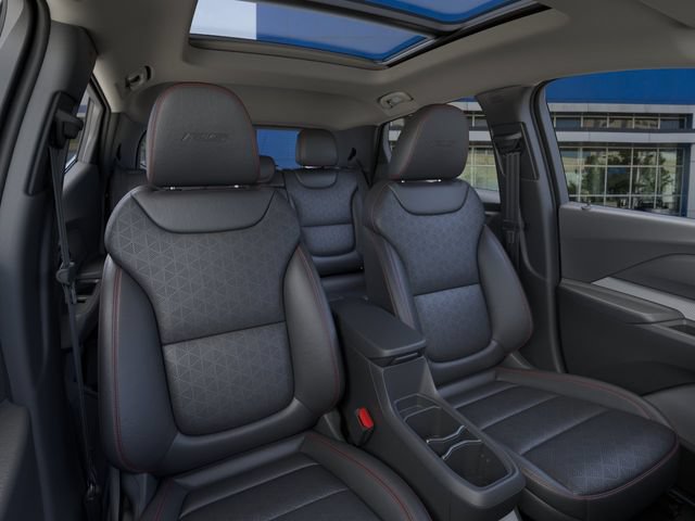 New 2027 Chevrolet Bolt RS w/ Super Cruise Package FWD image 16