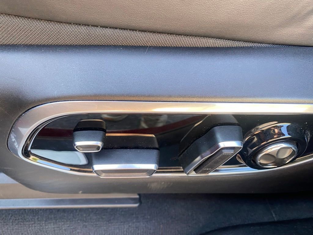 Used 2024 Jeep Grand Cherokee Summit image 11