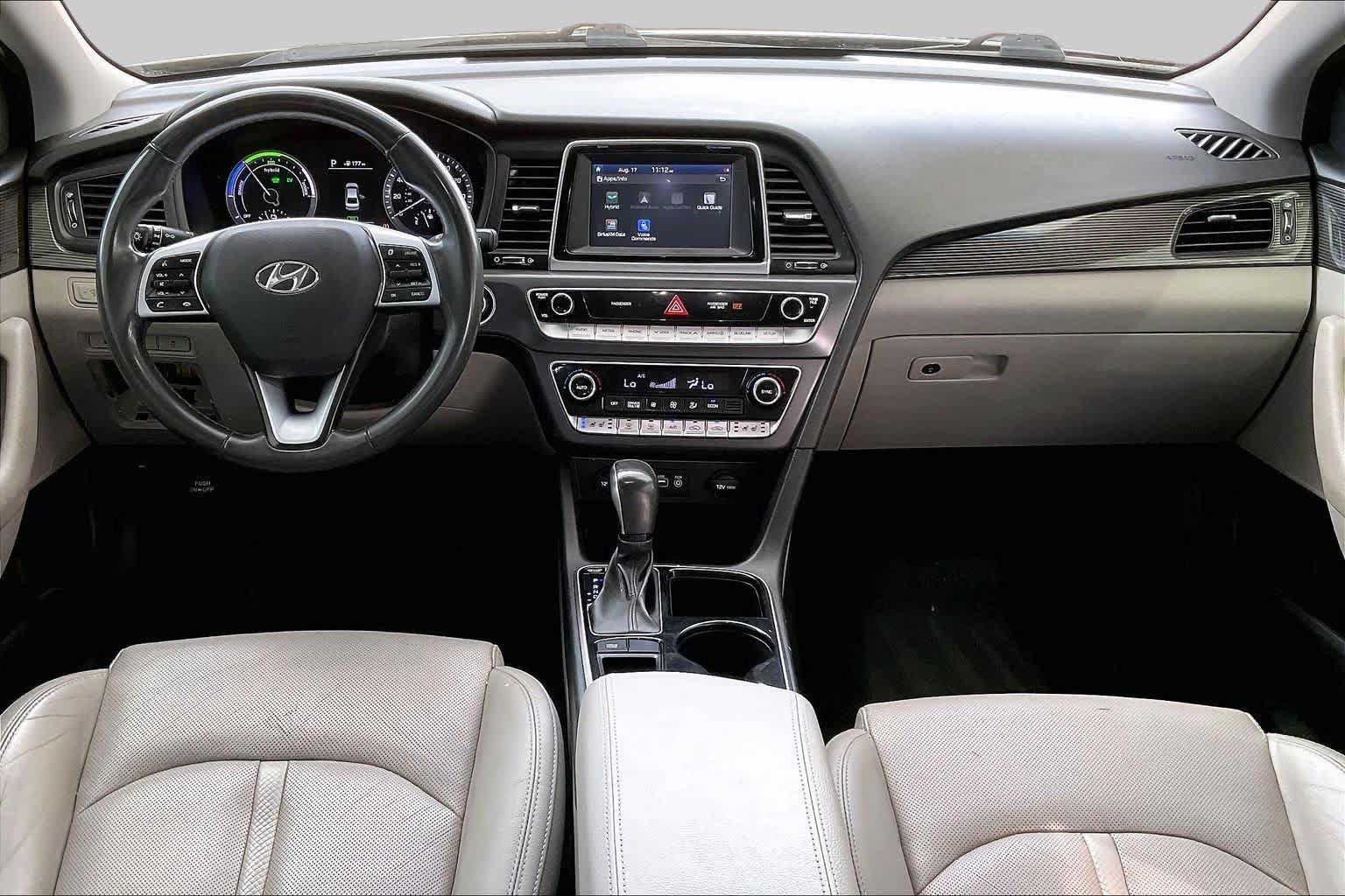 Used 2018 Hyundai Sonata Limited FWD image 15