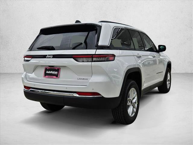 New 2026 Jeep Grand Cherokee Laredo X RWD image 2