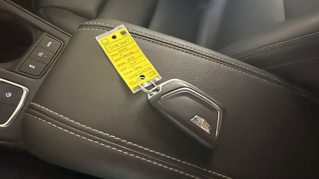 Used 2024 Cadillac XT4 Premium Luxury AWD/4WD image 22