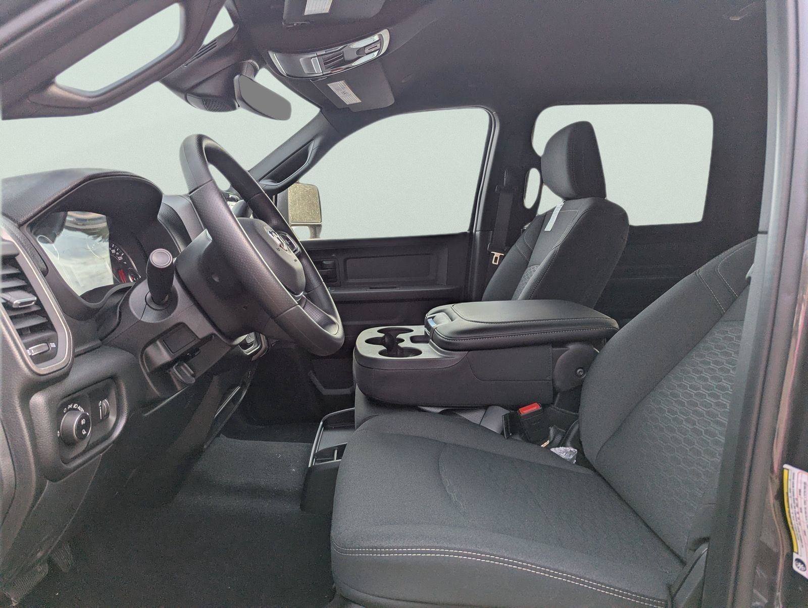 New 2026 RAM 2500 Tradesman AWD/4WD image 10