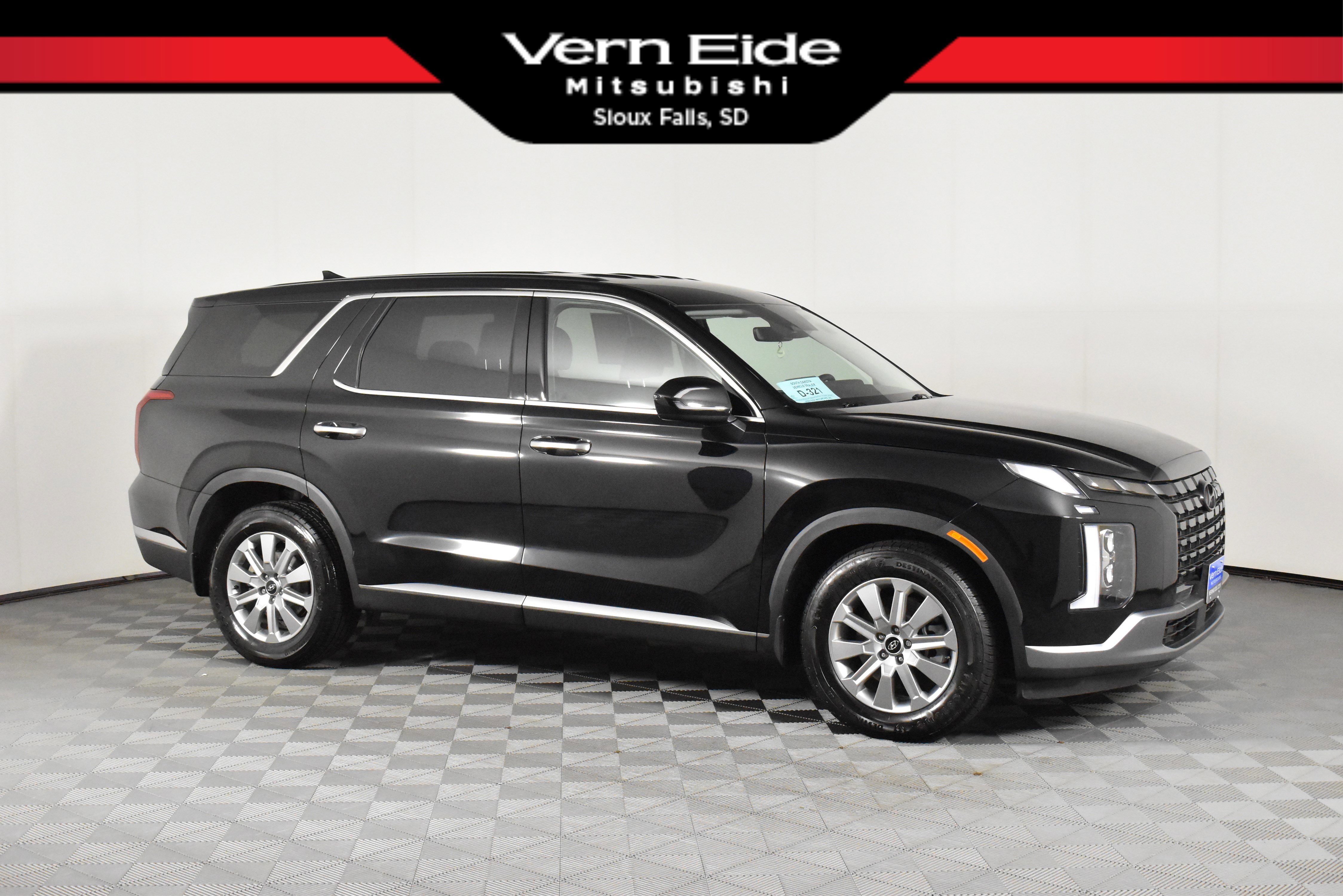 Used 2023 Hyundai Palisade SE