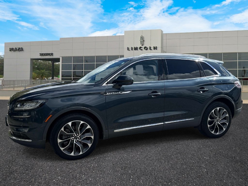 Certified 2021 Lincoln Nautilus Reserve AWD/4WD image 7