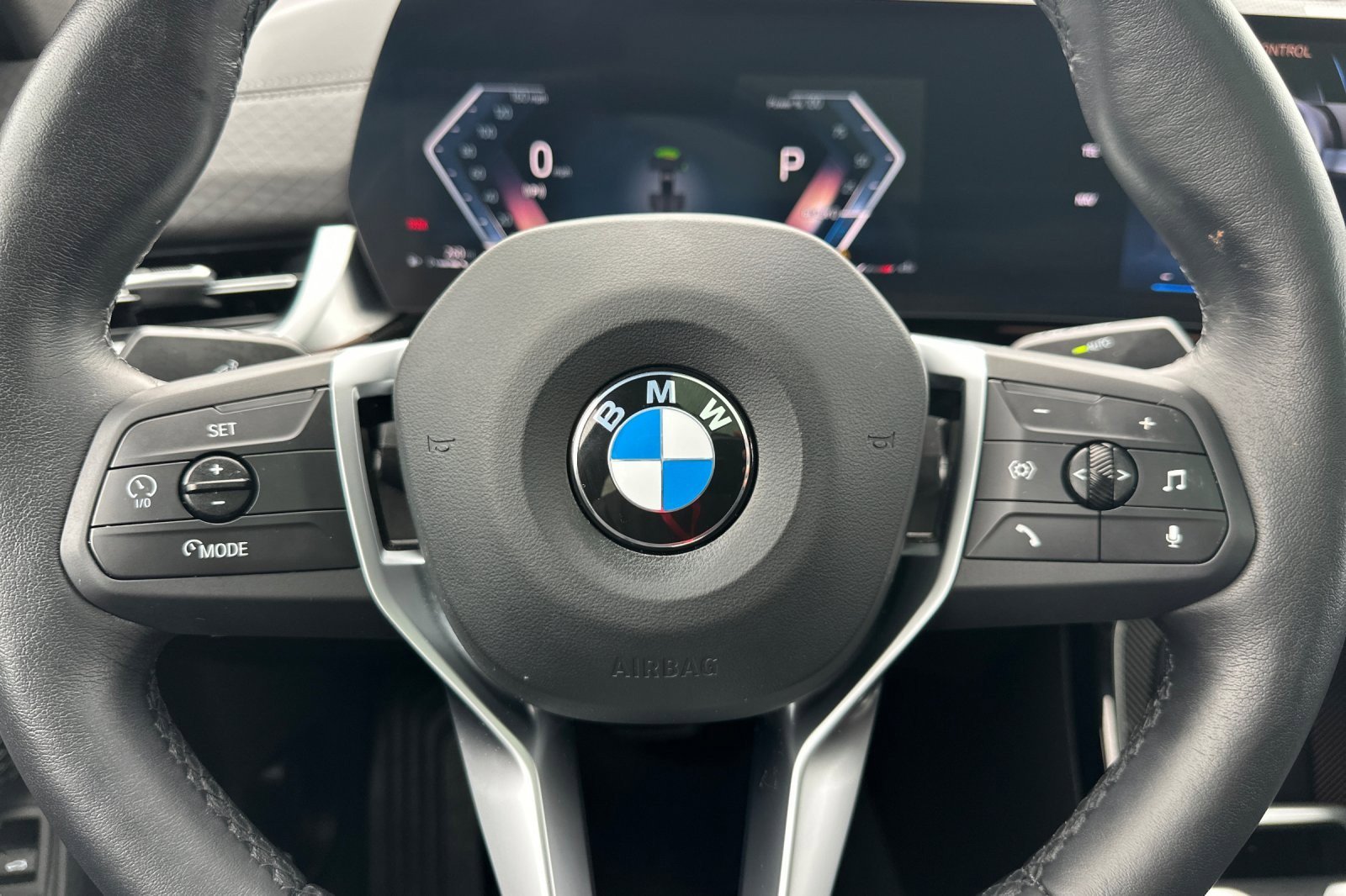 Used 2025 BMW X2 xDrive28i w/ Technology Package AWD/4WD image 23