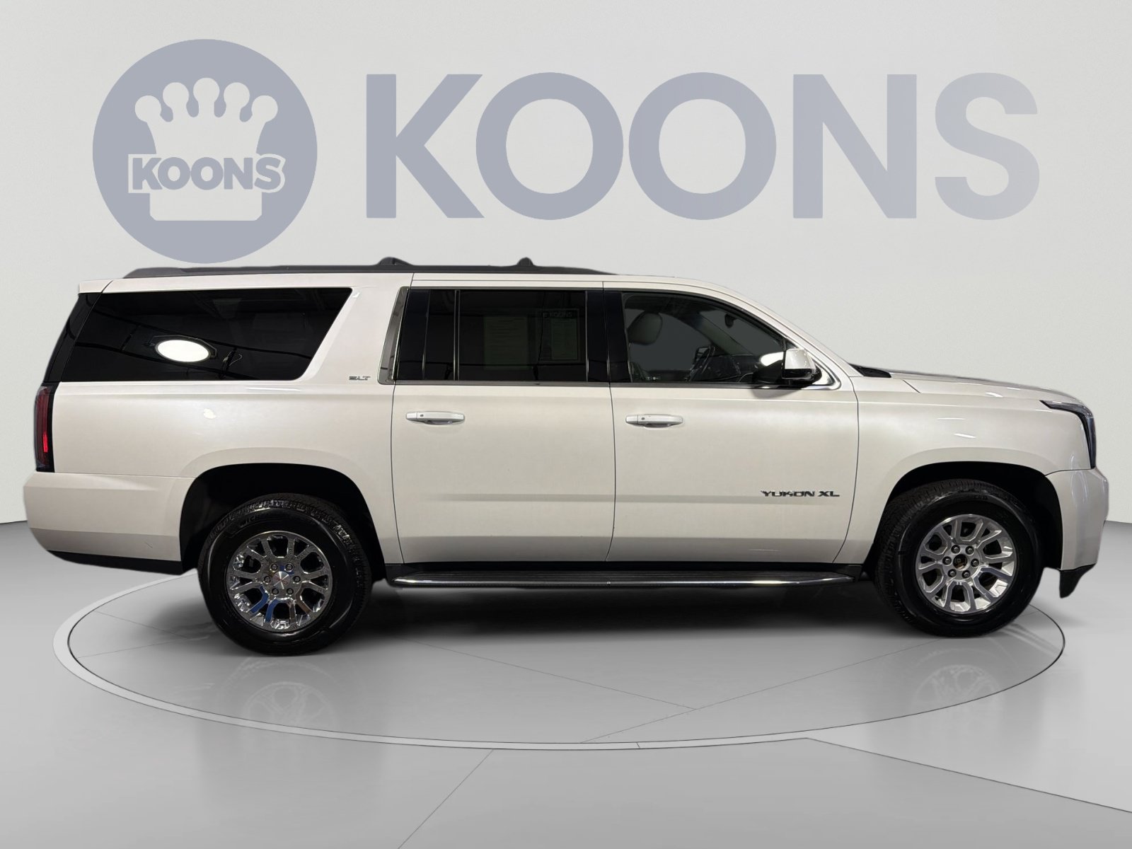 Used 2018 GMC Yukon XL SLT w/ Open Road Package AWD/4WD image 8