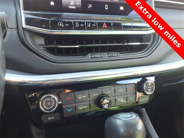 Certified 2022 Jeep Compass Limited image 16