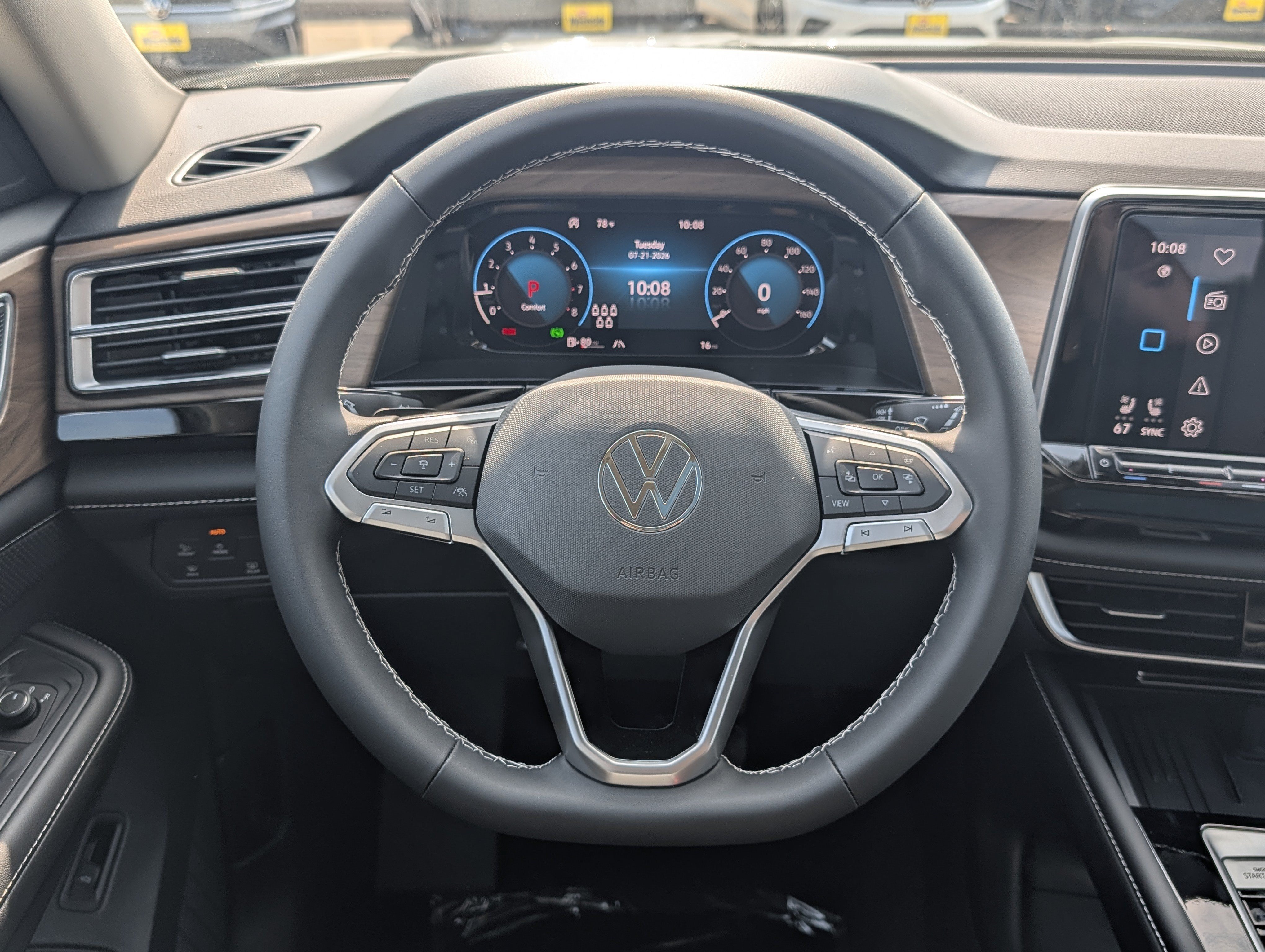 New 2026 Volkswagen Atlas SE FWD image 9