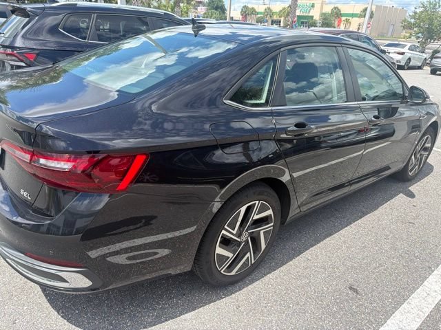 Certified 2024 Volkswagen Jetta SEL FWD image 10