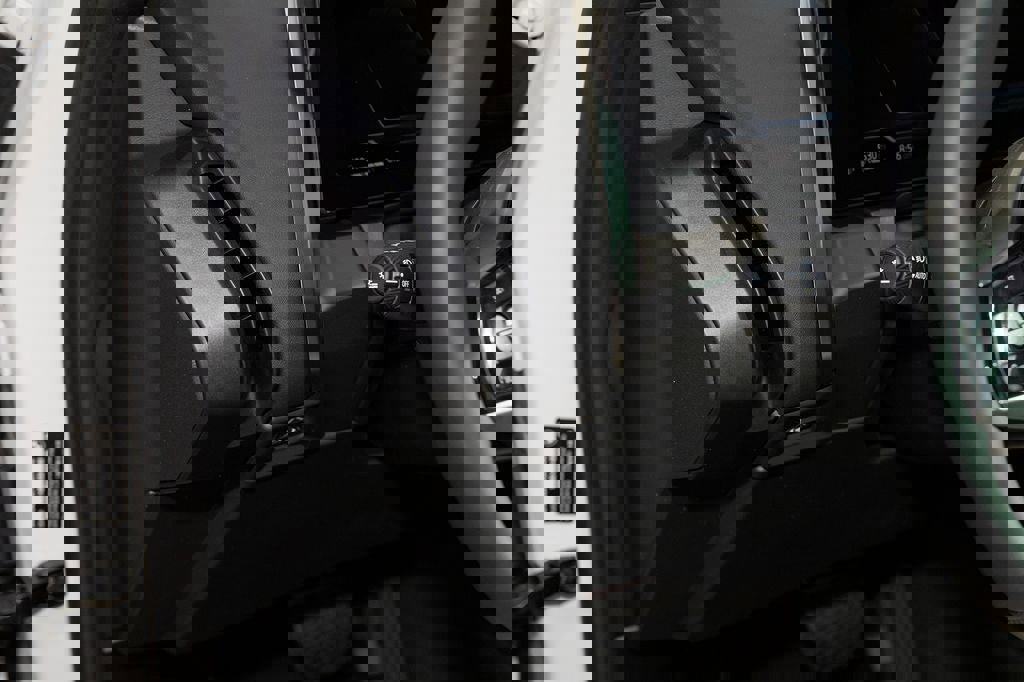 New 2026 BMW X3 xDrive30 w/ Premium Package image 14