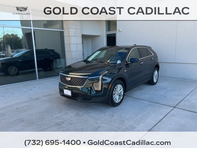 Certified 2024 Cadillac XT4 Luxury w/ Cold Weather Package