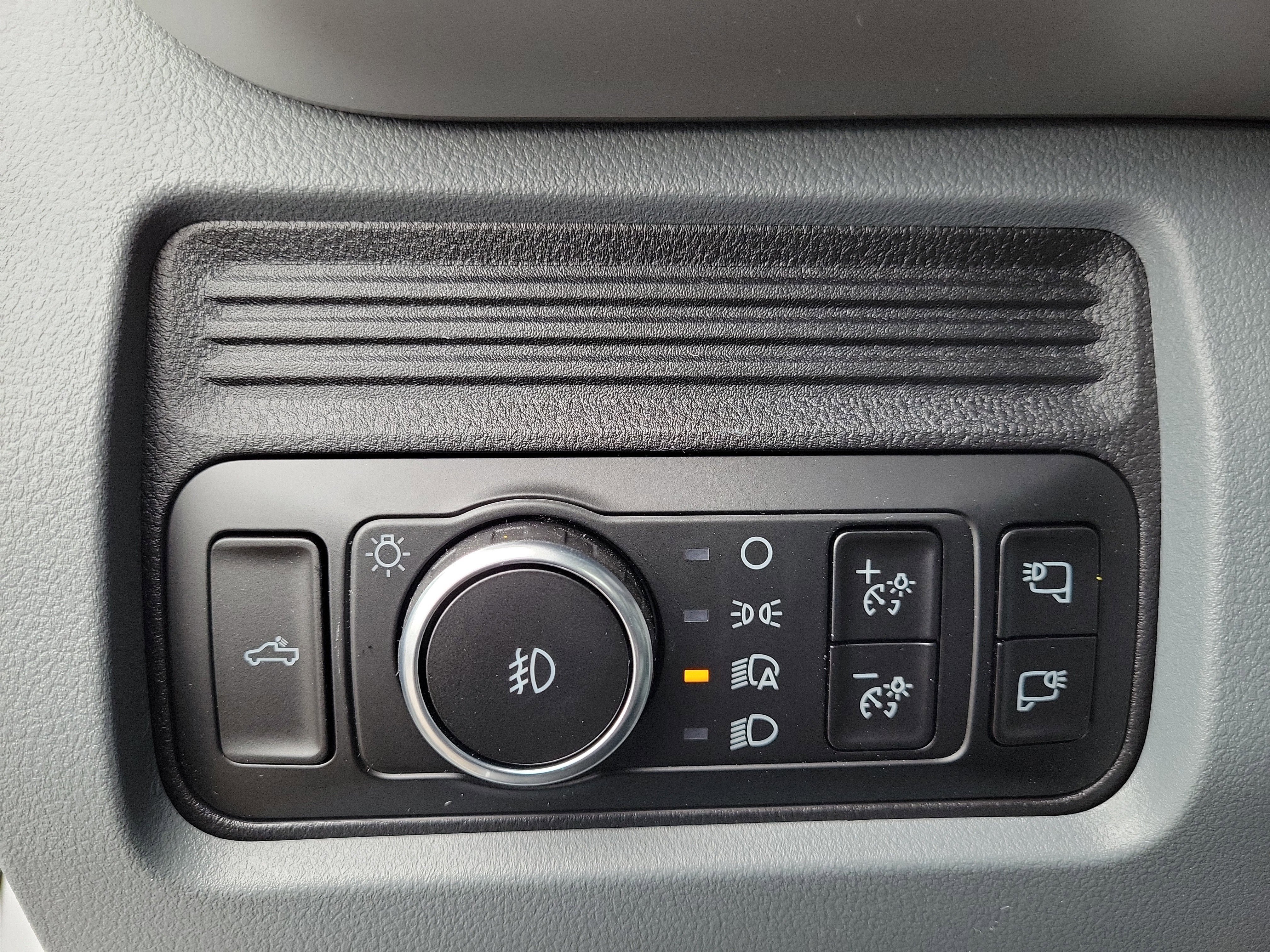 New 2026 Ford F350 XLT w/ FX4 Off-Road Package image 19