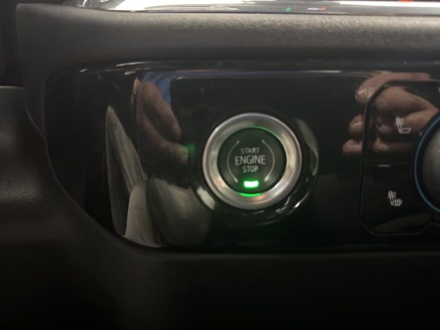 Used 2023 Chevrolet Silverado 1500 RST w/ Rally Edition image 16