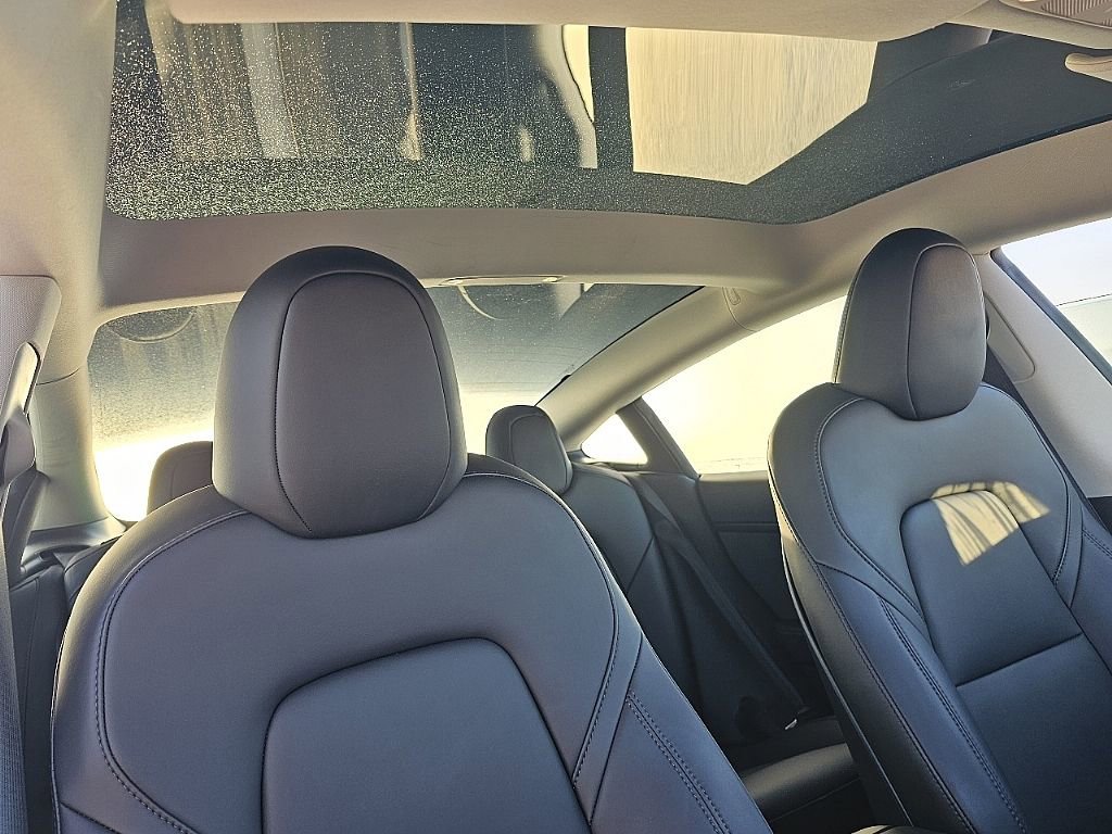 Used 2023 Tesla Model 3 Standard Range image 20