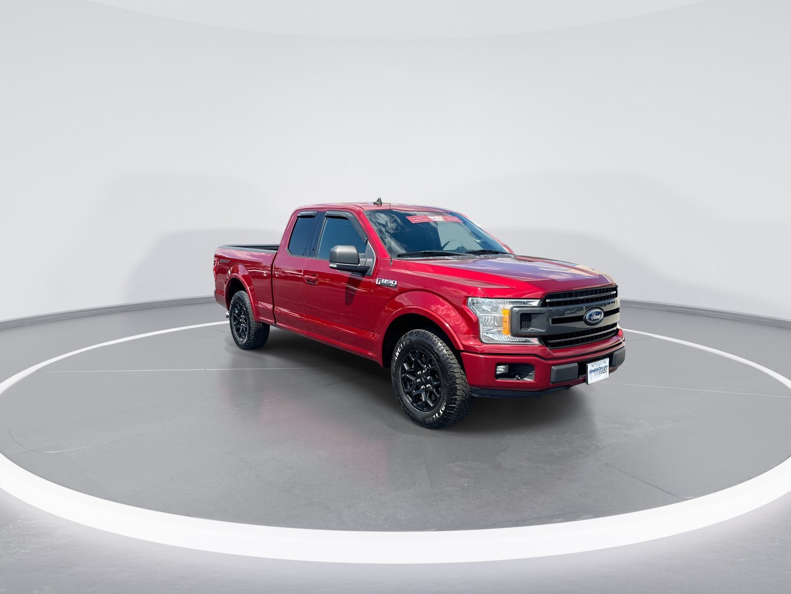 Used 2019 Ford F150 XLT w/ Equipment Group 302A Luxury RWD image 2