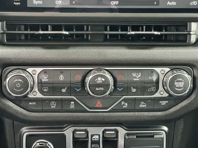 Used 2026 Jeep Wrangler Unlimited Sport AWD/4WD image 15