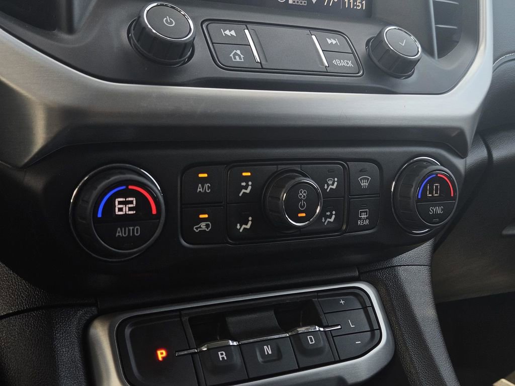 Used 2023 GMC Acadia SLT w/ Elevation Edition image 25