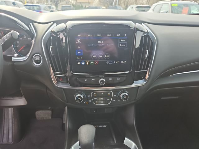 Used 2023 Chevrolet Traverse LT image 19