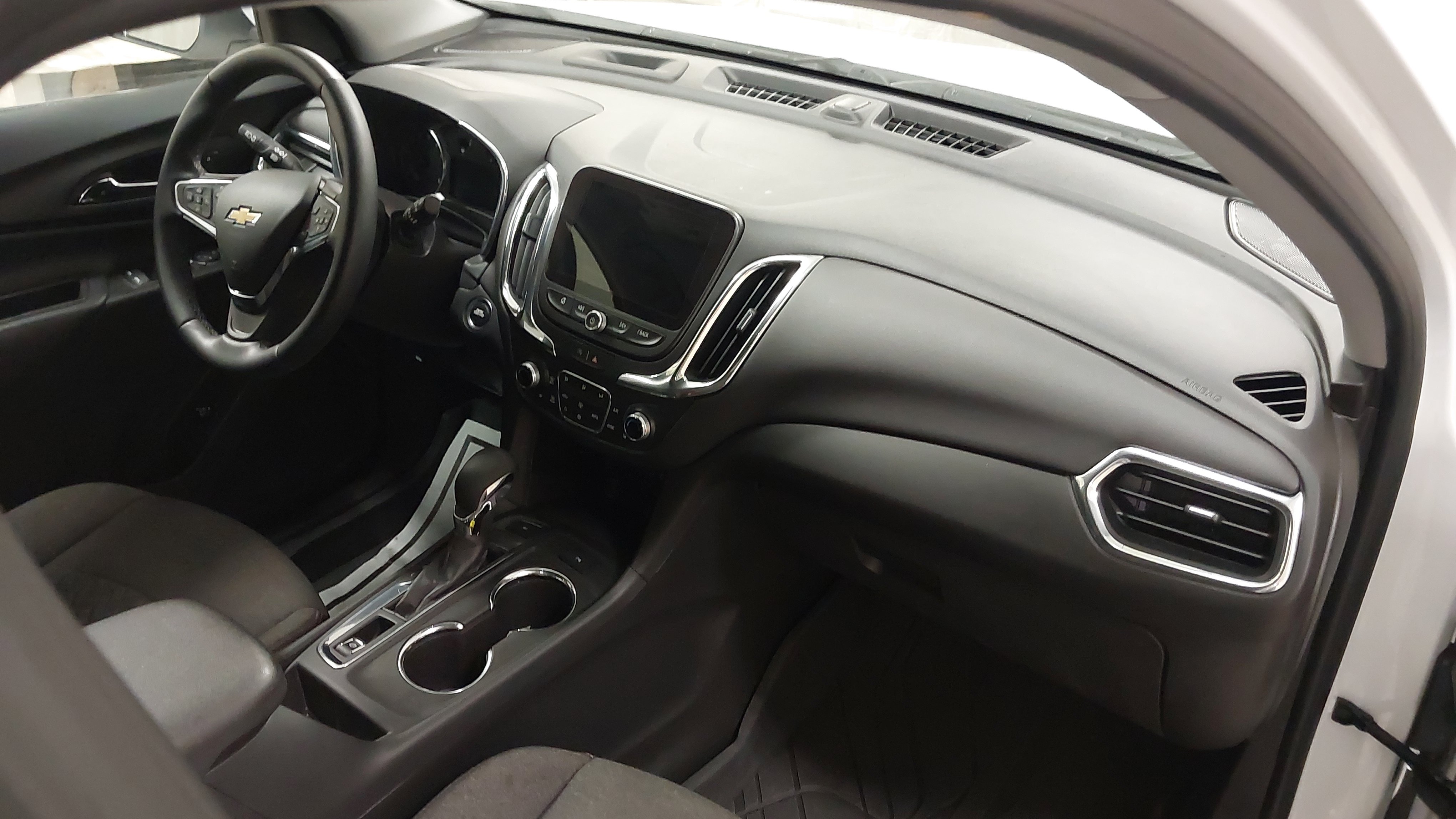 Used 2024 Chevrolet Equinox LT AWD/4WD image 29