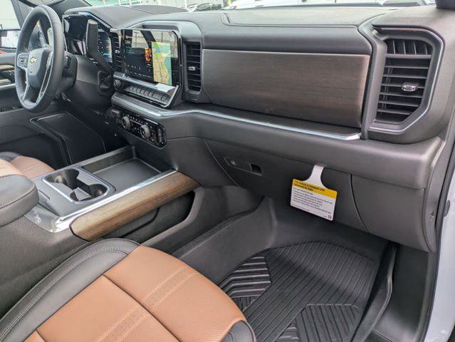 New 2026 Chevrolet Silverado 3500 High Country w/ High Country Premium Package AWD/4WD image 33