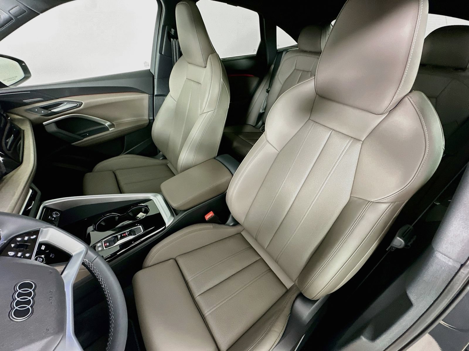 New 2026 Audi Q5 Premium Plus AWD/4WD image 33