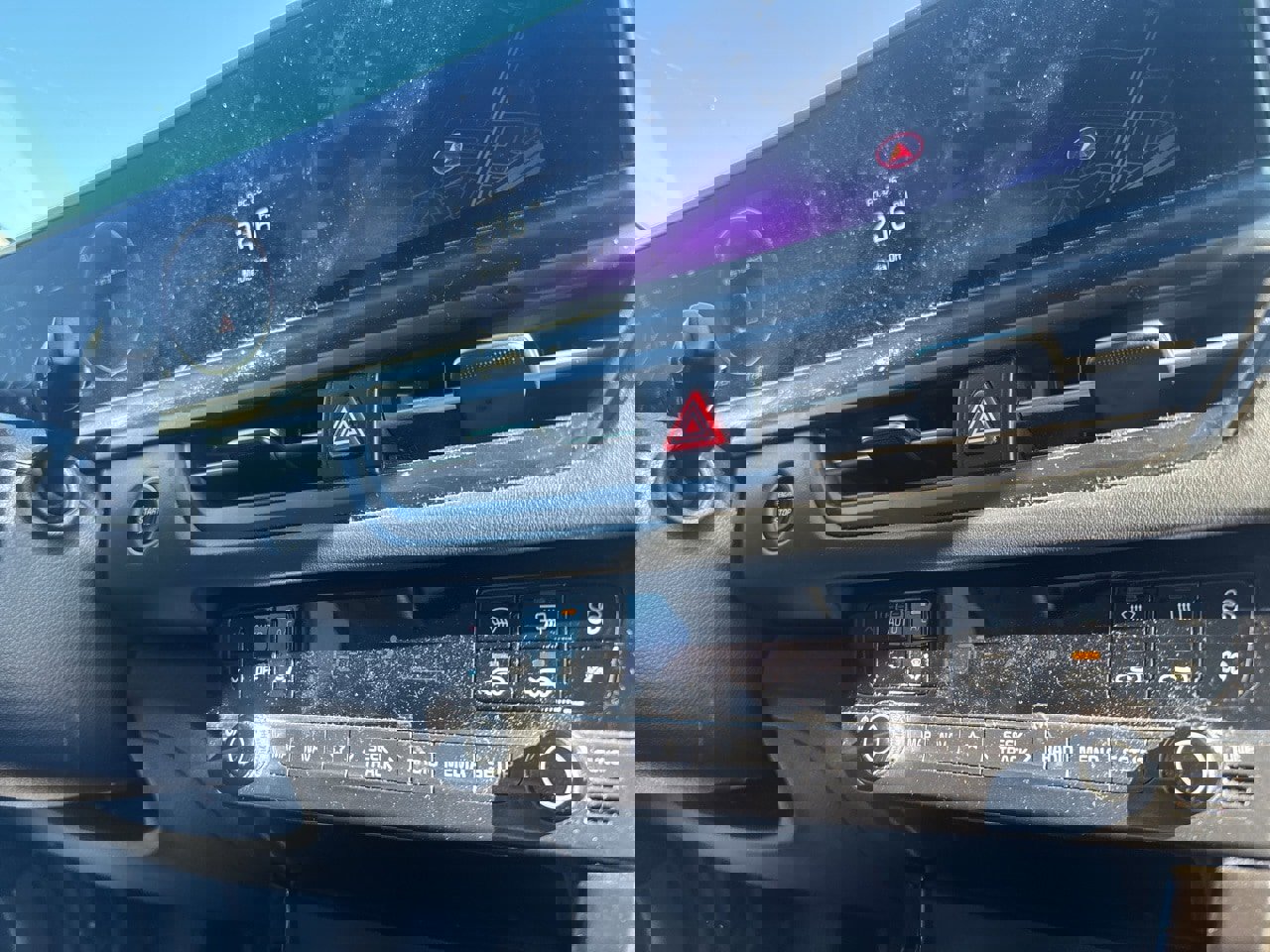 Used 2024 Kia Seltos EX image 14