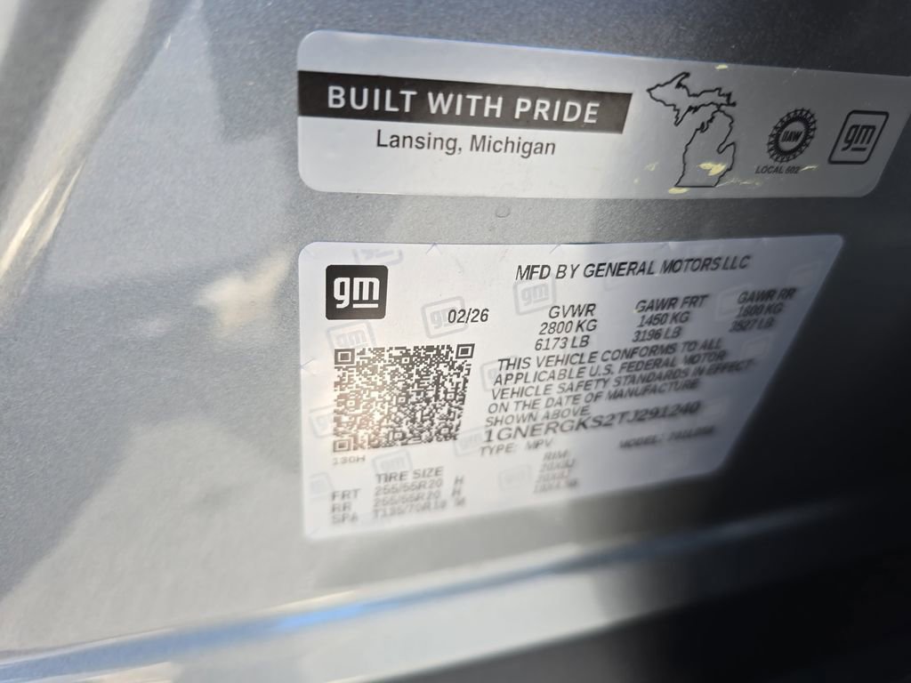 New 2026 Chevrolet Traverse LT w/ Sun and Wheel Package FWD image 37
