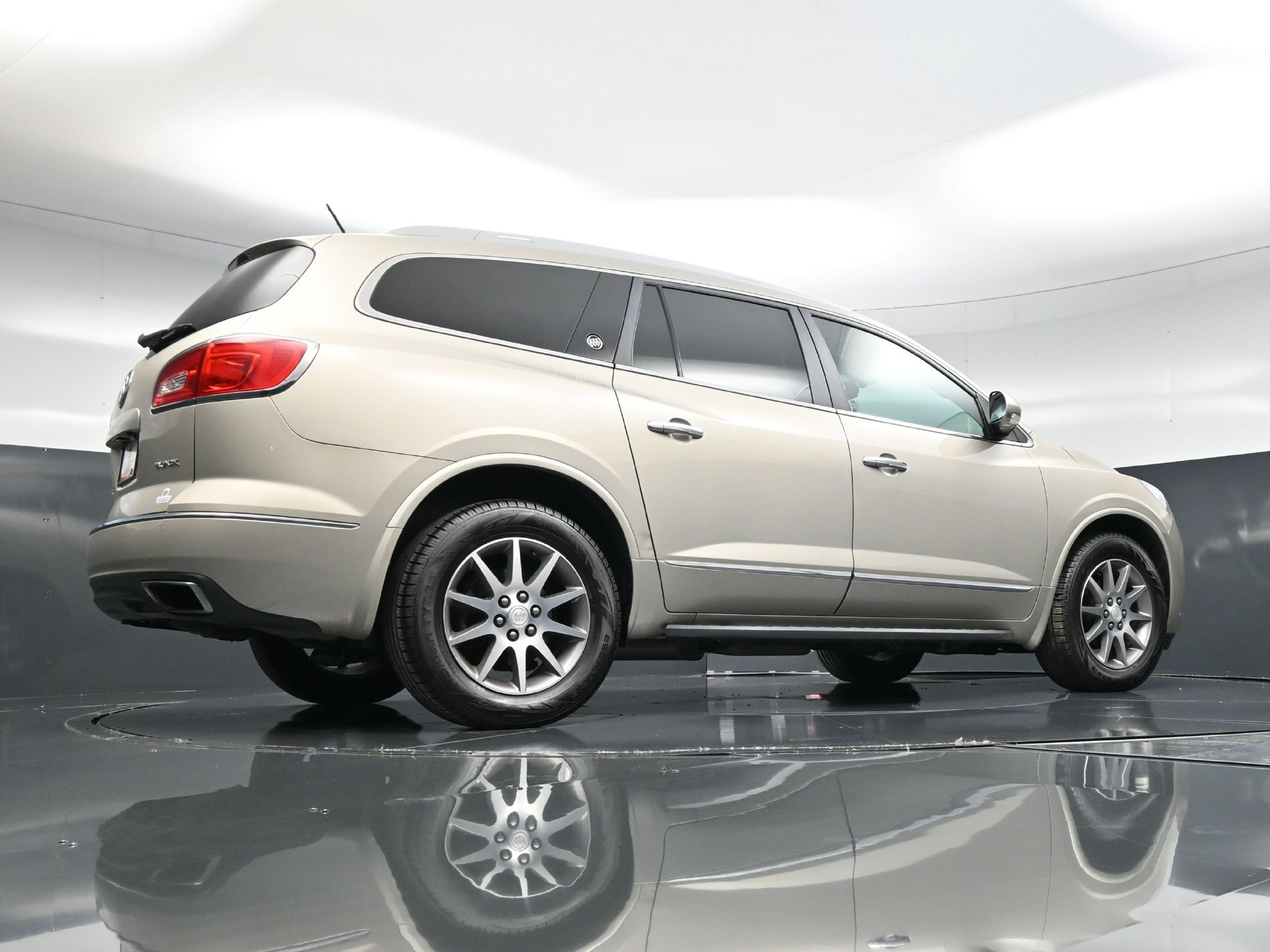 Used 2014 Buick Enclave Leather FWD image 47