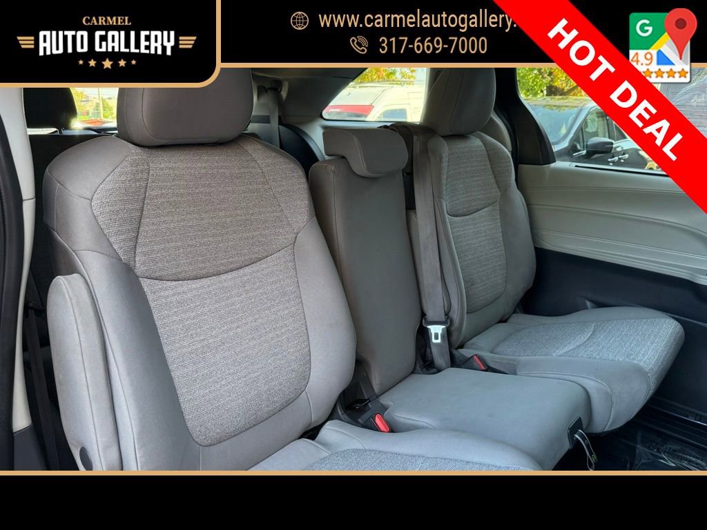 Used 2022 Toyota Sienna LE image 24